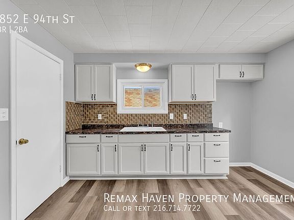 5th image of 4852 E 94th St