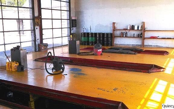 Home for Sale in Quincy, IL $400,000