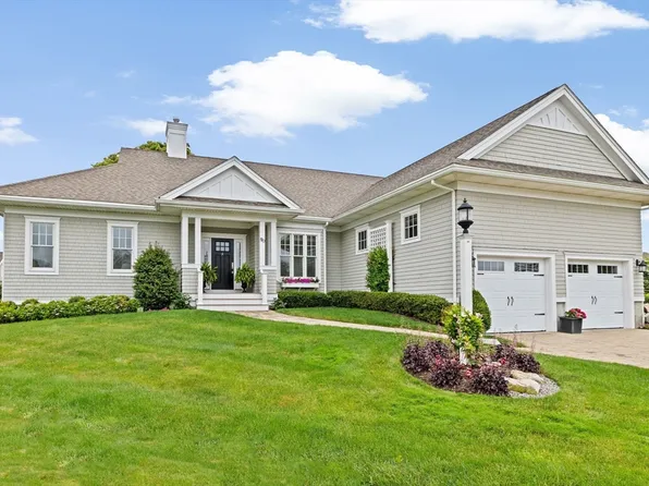 90 Chittenden Ln Unit 90, Cohasset, MA 02025