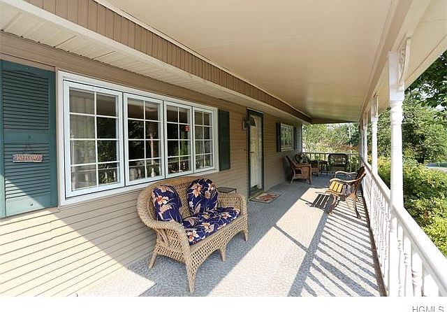 1st image of 7 Virginia St