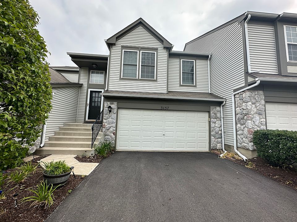 1st image of 3157 Bromley Ln #3157