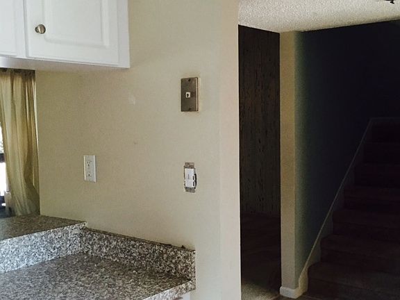 5th image of 940 E Michigan St #940B