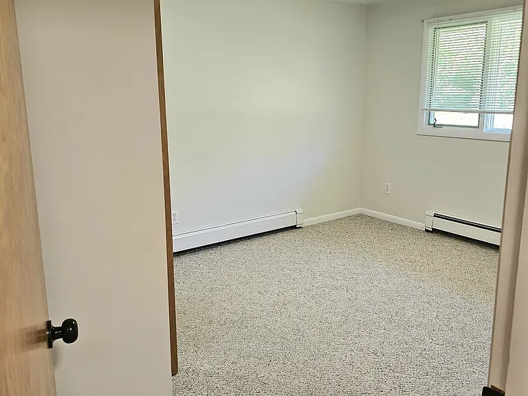 8942 Delwood Dr — Photo 4