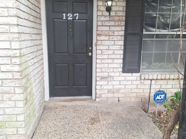 7900 Westheimer Rd APT 127, Houston, TX 77063