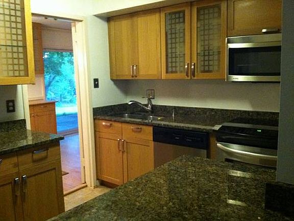 Kitchen to Dining Area