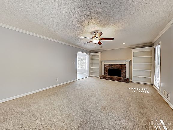2nd image of 534 Stratford Dr