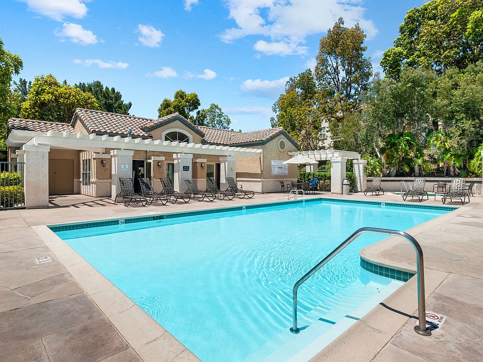 Pool and hot tub on property.