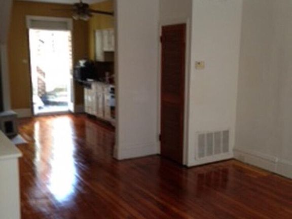 4th image of 242 South St #1