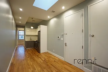Rented by Rennit Inc.