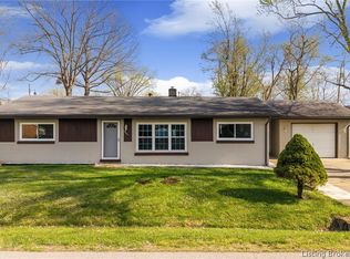 1242 Lindsey Street, Charlestown, IN