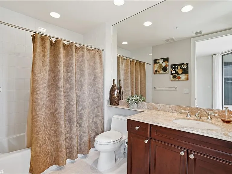 5051 Pelican Colony Blvd #301 — Photo 32