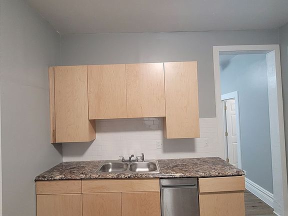 3rd image of 1641 S California Ave #1F
