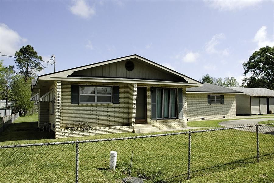 1st image of 156 Briley Ave
