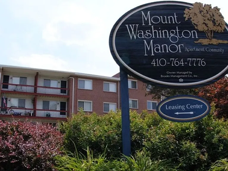 Mt Washington Manor — Photo 50