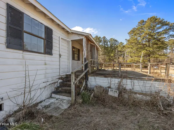 270 Smith Creek Road, Bayboro, NC 28515