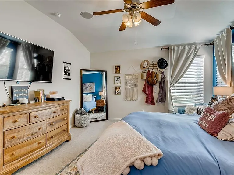 221 Purple Martin Ave — Photo 15