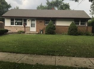 8936 Fairlane Dr, Bridgeview, IL 60455