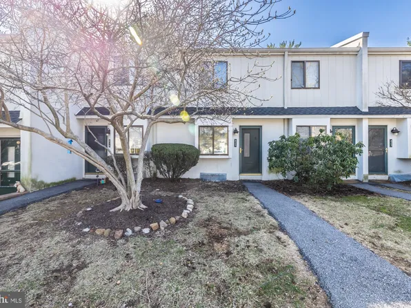 425 Summit House, West Chester, PA 19382