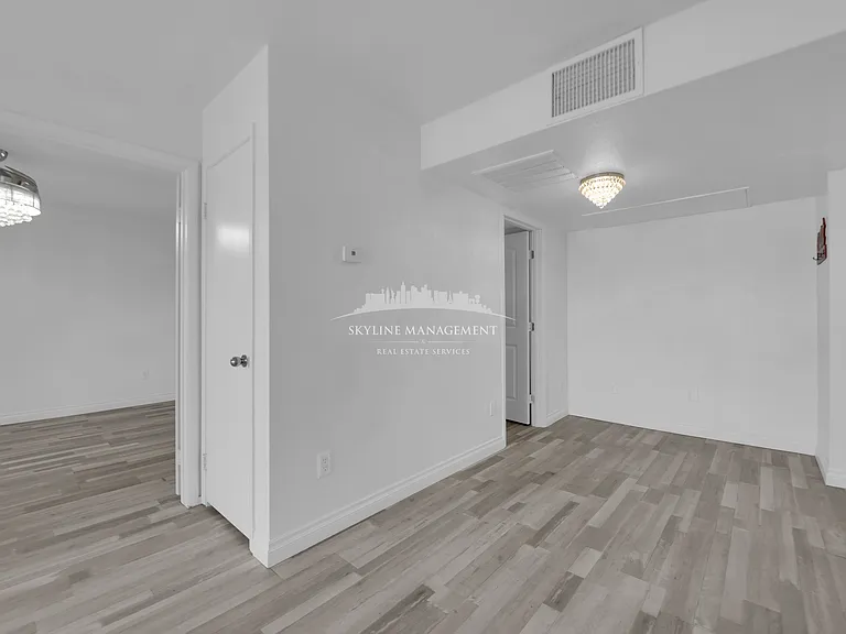 8070 W Russell Rd #2063 — Photo 11