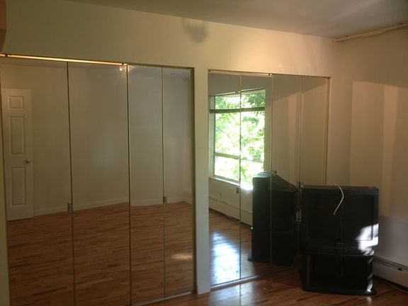 2nd image of 1412 W 14th Ave #405