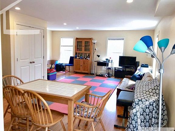 3rd image of 32 Higgins St APT 2