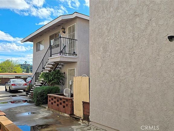 3rd image of 846 San Pascual Ave