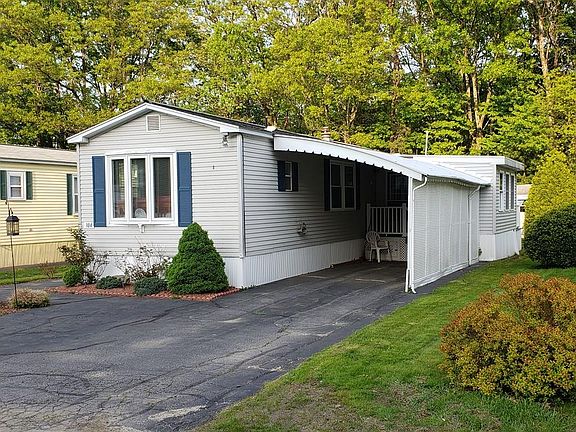 3rd image of 104 Victoria Ln
