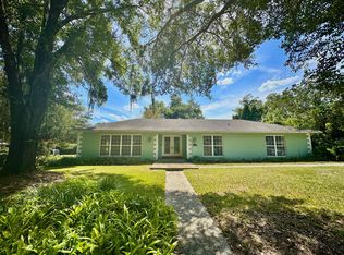 3927 NW 42nd Ct, Gainesville, FL 32606
