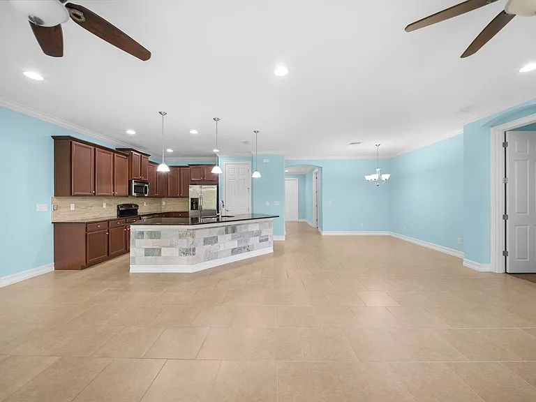 13105 Silver Thorn Loop — Photo 15