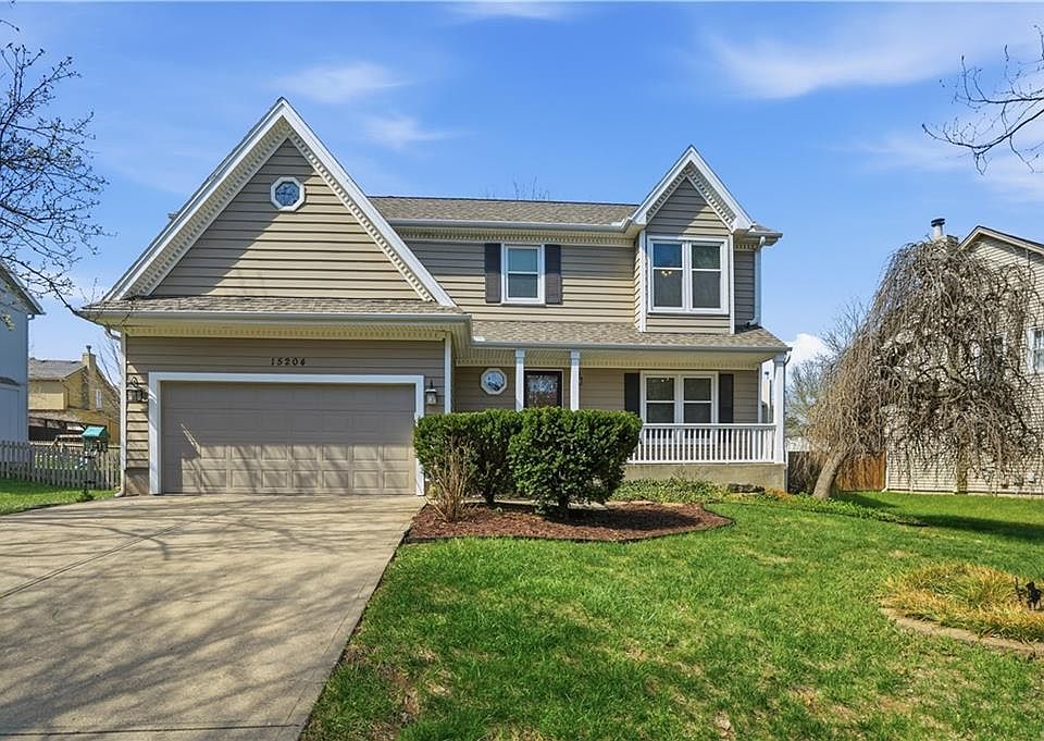 1st image of 15204 Outlook St