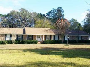 1120 Cemetery Rd, Wilmer, AL 36587