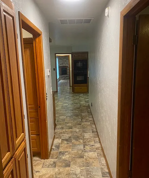 1716 S Webster Dr — Photo 35