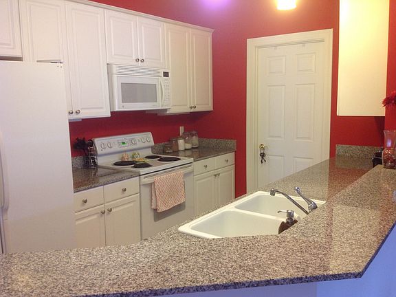 5th image of 210 Presidents Cup Way Unit 203