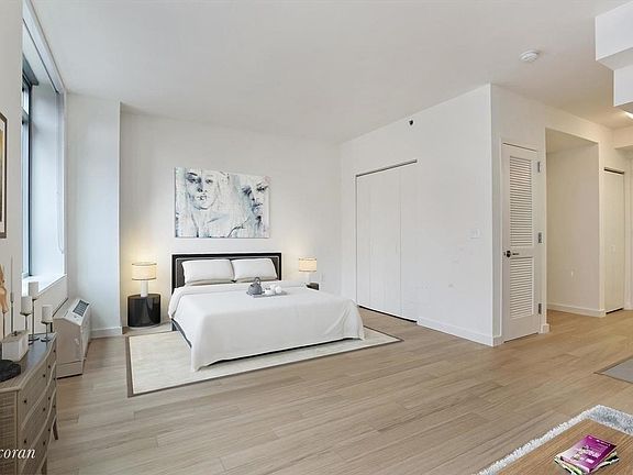 4th image of 180 Myrtle Ave APT 3T