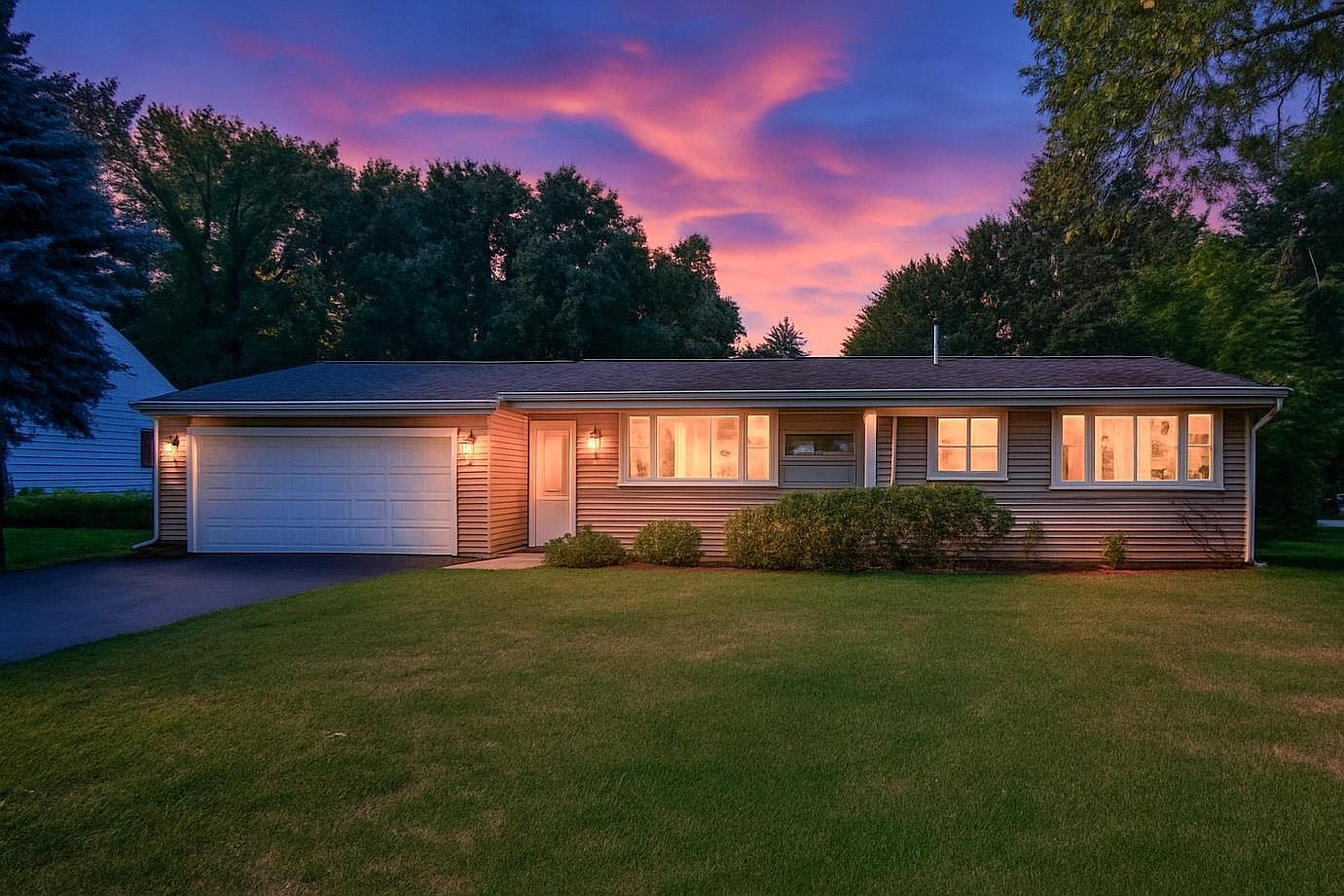 7925 Sunkist Blvd N, Brooklyn Park, MN 55444 | Zillow