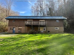 14 Cheerful Ln, Charleston, WV 25314