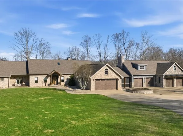 151 Dover Rd, Washington, WV 26181