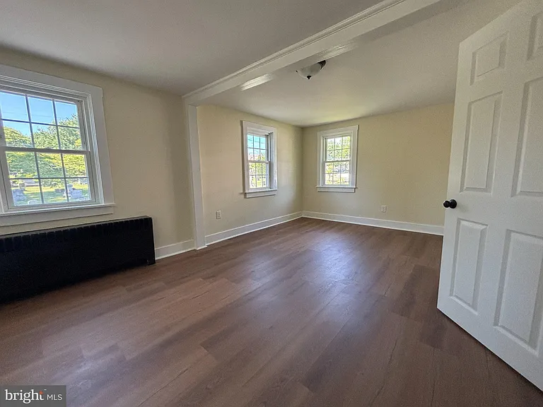 888 Walnut St — Photo 17