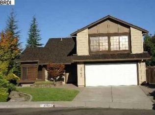2762 Holiday Ct, Pinole, CA 94564
