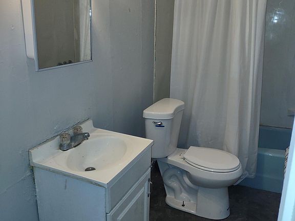 5th image of 6958 Cedar Park Ave Floor 1