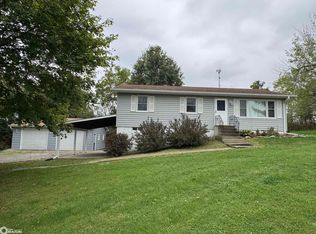 610 E Smith St, Russell, IA 50238