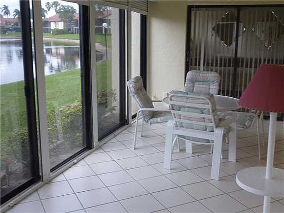 Home For Sale In Palm Chase Lakes