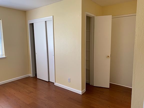 4th image of 1355 Calle Oriente #4