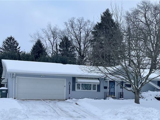 1110 2nd St NE, Massillon, OH 44646