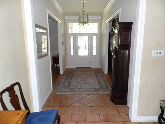 3rd image of 3927 Tanforan Ct