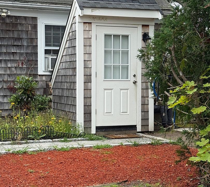 1st image of 280 Winter St