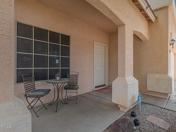 3rd image of 1113 E Omega Drive