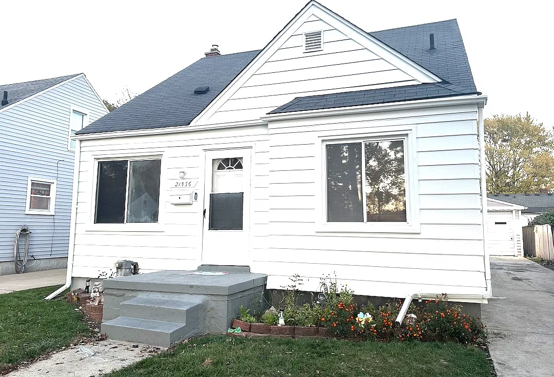 3 bed, 1410 sqft, $1,650 — Photo 1