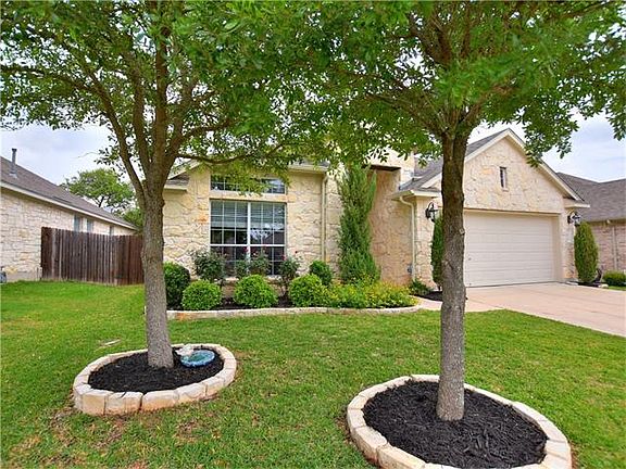 2nd image of 2821 Checker Dr