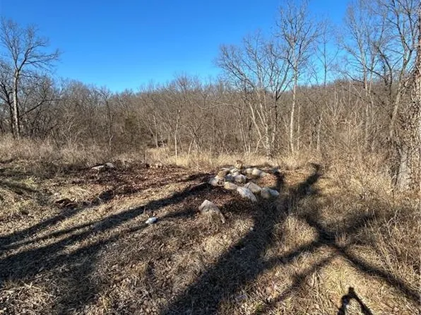 4236 E 58th St, Kansas City, MO 64130